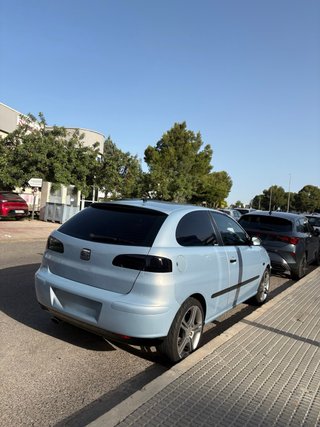 SEAT Ibiza 2004
