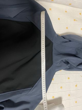 Chaqueta Montaña Hombre Negra y Gris