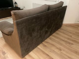Divano in tessuto marrone