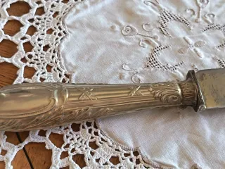 Coltello da portata antico