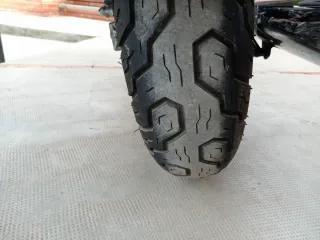 Suzuki Intruder LC 250 Moto