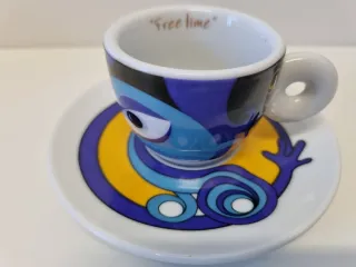 Set di caffè in ceramica con design