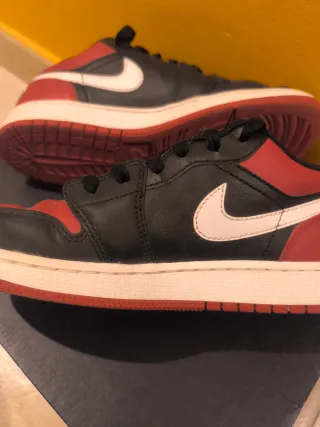 Air Jordan 1 Mid Talla 36.5 Originales