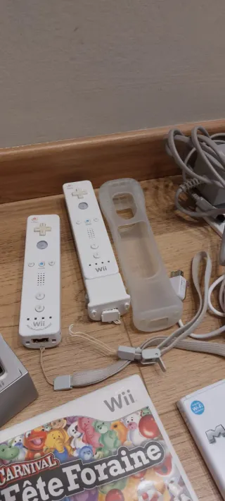 Nintendo Wii Console + Giochi + Accessori