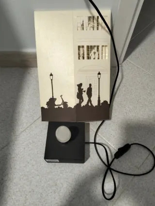 Lampada da tavolo design edificio