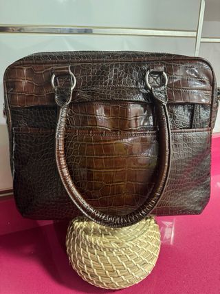 Bolso/maletín Bulaggi Marrón efectopiel Cocodrilo