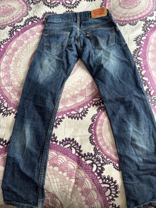 Vaqueros Levi's