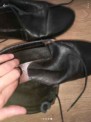 Botines de piel con cordones