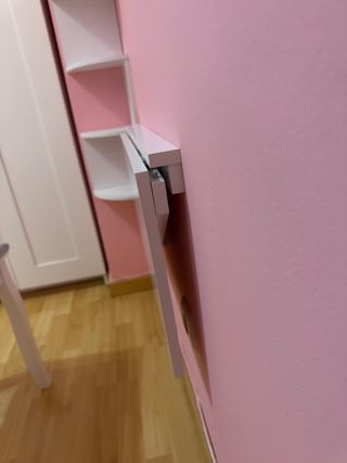 Mesa abatible + Taburete a juego.