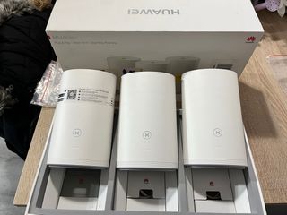 Sistema Mesh WiFi Huawei Q2 (1 Base + 2 Satélites)