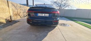 Audi Q8 e-tron 2023