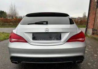 Mercedes-Benz Clase CLA 2015