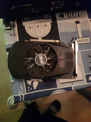 Tarjeta Gráfica ASUS GT1030