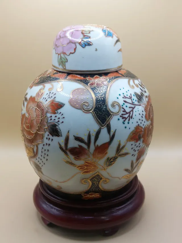 Jarrón japonés Satsuma Shōwa + base