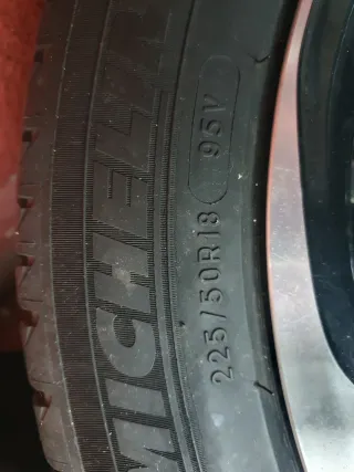 Llantas Toyota CHR 225/50R18