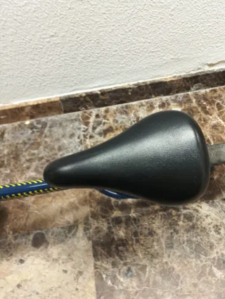 Bicicleta sin pedales para niños