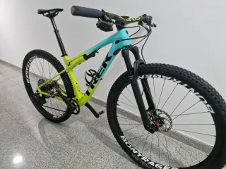 Bicicleta Trek Supercaliber 9.8 Migliorata