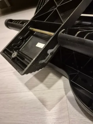 Reposapiés ajustable 3 alturas