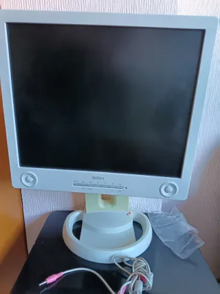 Monitor Belinea Blanco, 17 pulgadas