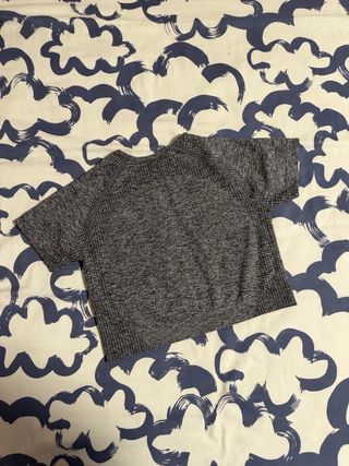 Top gris oscuro manga corta talla L