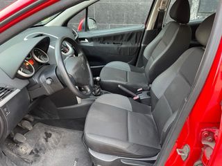 Peugeot 207 2013