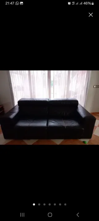 Sofá de piel sintética negro