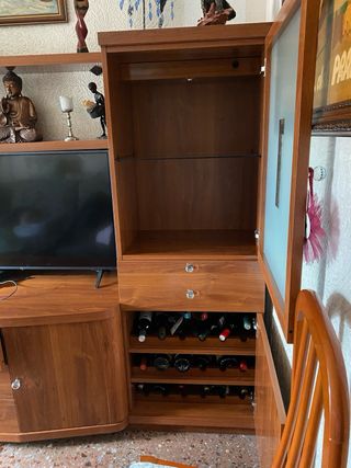 Mobile soggiorno in legno e vetro