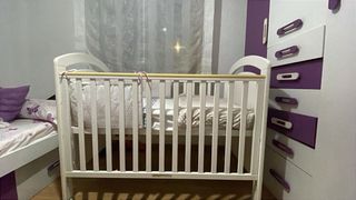 Cuna de madera nacarada