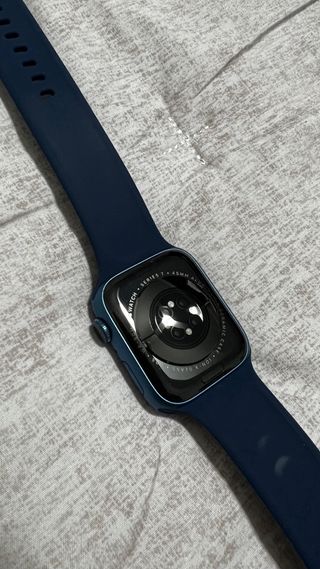 Apple Watch 7 GPS + Correas