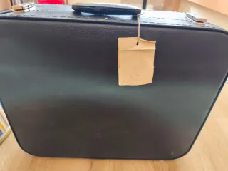 Máquina de escribir Erika con maletin