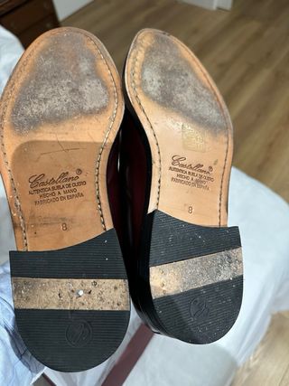 Zapatos Castellanos Borlas Burdeos Talla 8