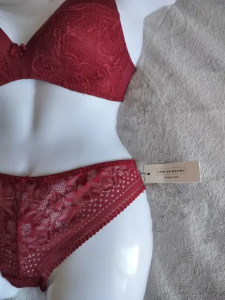 Conjunto lencería Intimissimi rojo encaje