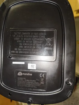 Cafetera Negra Mandine