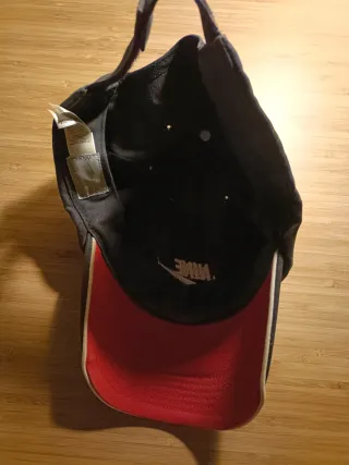 Gorra Nike Negra Ajustable