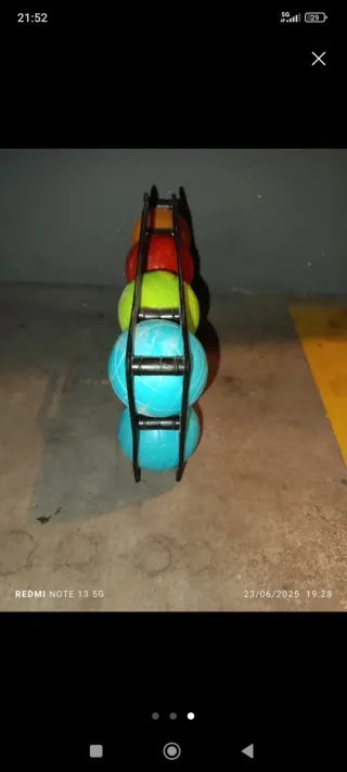 Set di bocce colorate per bambini