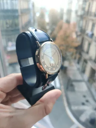 Reloj Normana Dorado y Negro