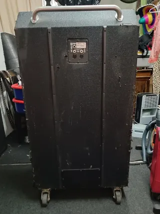 Pantalla Bajo Ampeg SVT 8x10 800W Classic