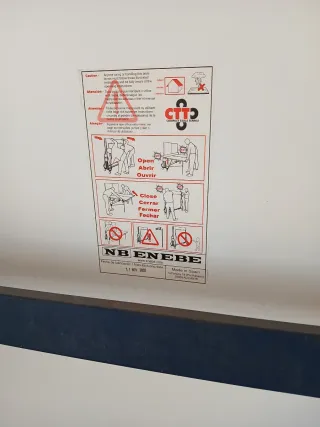 Mesa de ping pong plegable Enebe