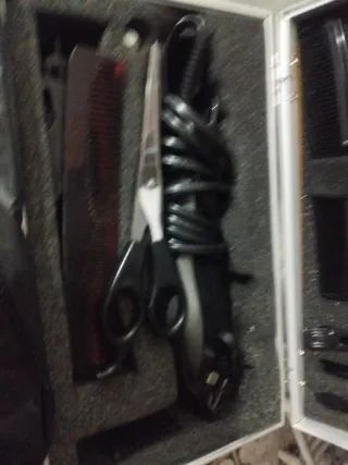 Valigetta per parrucchiere con accessori