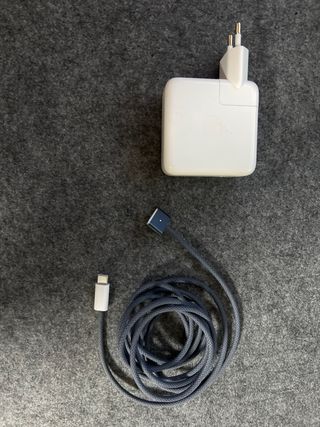 MacBook Air M3 16GB RAM 512GB SSD Gris Espacial