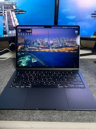 MacBook Air M3 16GB RAM 512GB SSD Gris Espacial