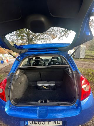 Renault Clio Sport 197