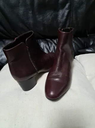 Botines de mujer negros talla 37 barias marca