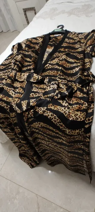 Bata seda estampado animal print