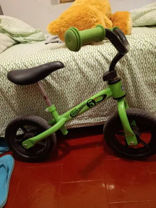 Bicicleta sin pedales Chicco Green Rocket