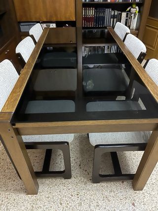 Mesa de comedor cristal y madera