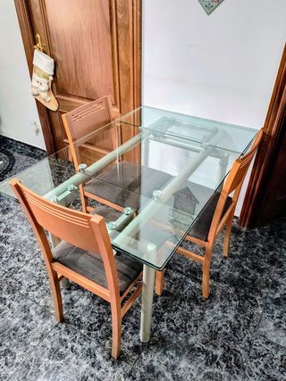 Mesa de cristal extensible