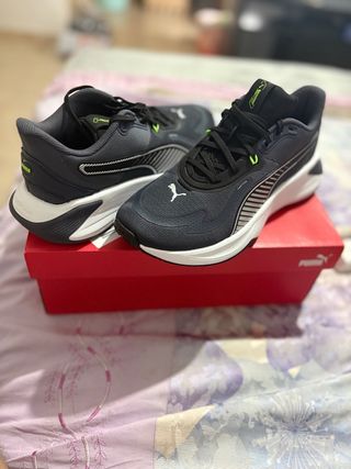 Zapatillas Puma Deportivas Negras y Grises