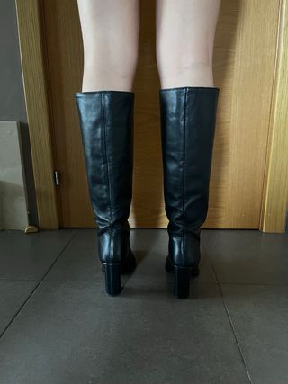 Botas altas piel Zara