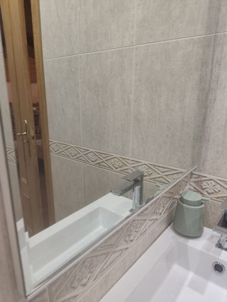 Espejo de baño con luz LED